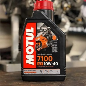 Motul 7100 10W40 100% Synthetic Engine Oil – 1 Litre
